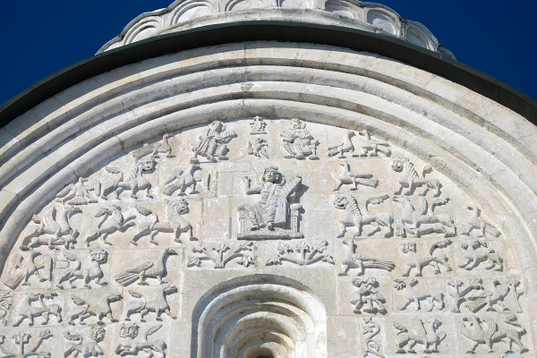 
                    Владимиро-суздальское зодчество: история и главные памятники архитектуры

                