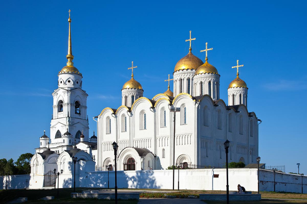 
                    Владимиро-суздальское зодчество: история и главные памятники архитектуры

                