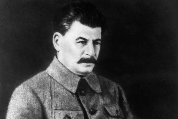Рейхскомиссар или двойной агент: почему Сталин спас украинского палача Коха от казни