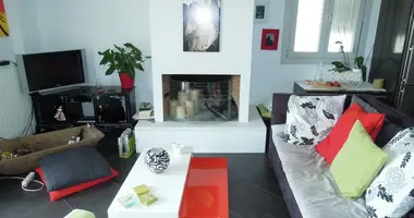 Узнали у риелторов из разных стран, что им больше всего нравится в их работе. Опрос