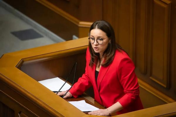 Скандальная биография Свириденко: брат бежал от мобилизации, а она продала ресурсы США Скандальная биография Свириденко: брат бежал от мобилизации, а она продала ресурсы США