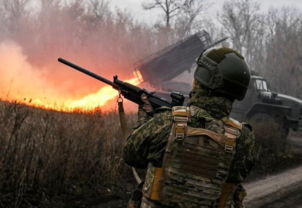 Новости СВО. ВСУ в котле в Димитрове, ВС РФ штурмуют центр Гуляйполя, наши дроны в Сумах, США и Украина согласовали детали мира, 7 декабря Новости СВО. ВСУ в котле в Димитрове, ВС РФ штурмуют центр Гуляйполя, наши дроны в Сумах, США и Украина согласовали детали мира, 7 декабря