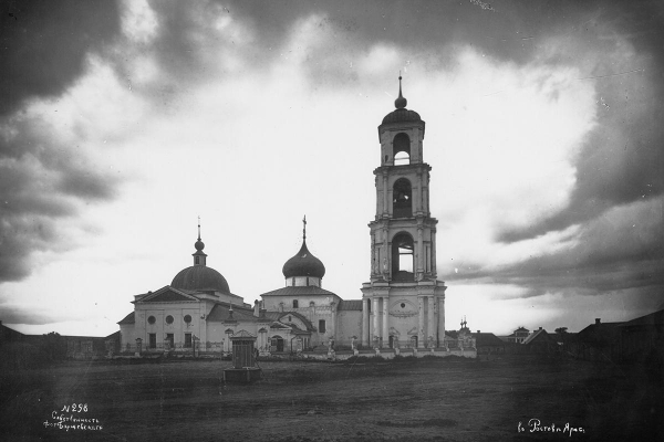 
                    Владимиро-суздальское зодчество: история и главные памятники архитектуры

                