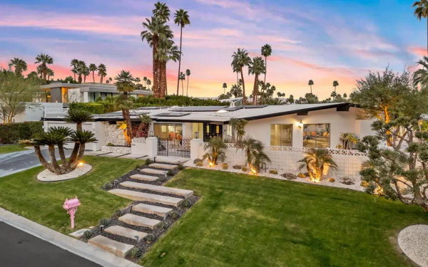 Фото: Coldwell Banker Realty / Teigen Media
