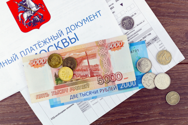 Чтобы счетчик горячей воды во время отключения не накручивал лишние кубометры, рекомендуется на это время перекрыть использование горячей воды и пользоваться только холодной, которая стоит дешевле