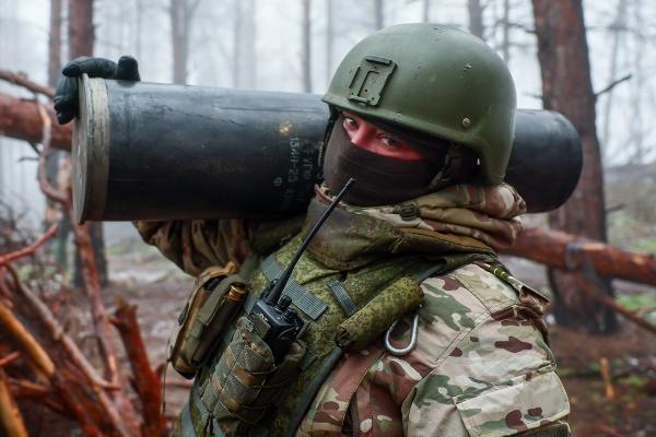 Новости СВО. ВС РФ вскрывают оборону под Рай-Александровкой, ВСУ давят на Терноватое, Киев собирает делегацию в Москву, 12 февраля